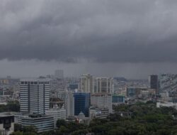 Jakarta Terasa Dingin Beberapa Hari Terakhir, Ternyata Ini Penyebabnya