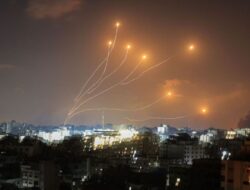 Israel Umumkan 14.500 Bangunan Hancur Berantakan, Ini Daya Ledak Rudal-rudal Iran