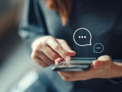 WhatsApp Mulai Uji Coba Iklan Di Status