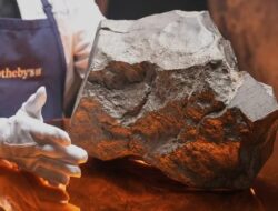 Sebab Alasan Ini, Batu Didalam Mars Di Afrika Diselidiki