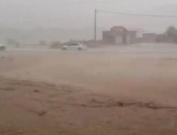 Cuaca Ekstrem, Hujan Deras Menyapu Area Makkah