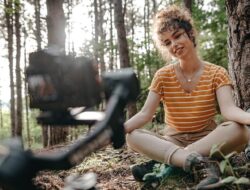 Mau Ikut China, Komdigi Kaji Influencer Wajib Punya Sertifikasi