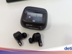 OpenAI Siapkan Alat Konsumen Pertama: Earbud AI