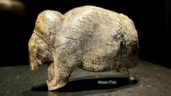 Benda Berusia 40.000 Tahun Ungkap Asal-usul Tulisan Lebih Awal Untuk yang Diperkirakan