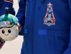 Misi Artemis II Bawa Maskot Boneka Bulan, Penanda Masuk Gravitasi Nol