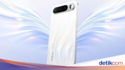 Realme 16 5G Mirip iPhone Air, Punya Fitur Selfie Mirror Unik