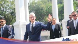CEO Apple Turun Takhta Tinggalkan Kerajaan Rp 68 Ribu Triliun