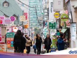 Pekerja Chip Korea Panen Bonus Miliaran, Borong Barang Dagangan Mewah