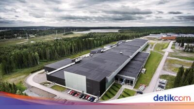 Meta Daur Ulang RAM DDR4 Lawas Bagi Server AI