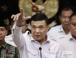 Menko Polkam Ungkap Tantangan Modifikasi Cuaca Untuk Padamkan Karhutla
