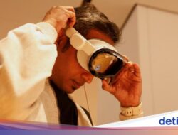 Apple Pangkas Ratusan Karyawan Vision Pro dan Siri, Ada Apa?