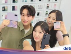 HP Layar Lipat Makin Ramai, Samsung Pede Pengalaman Hidup 8 Generasi