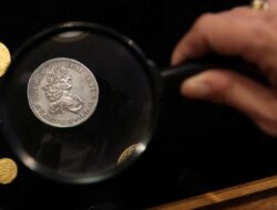Koin Kuno Langka Gambar Raja Ditemukan Usai Terkubur 1.000 Tahun