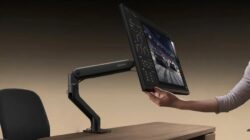 REDMI Monitor Arm Didalam Mekanisme Pegas Ganda Penyesuaian 5 Arah Diluncurkan
